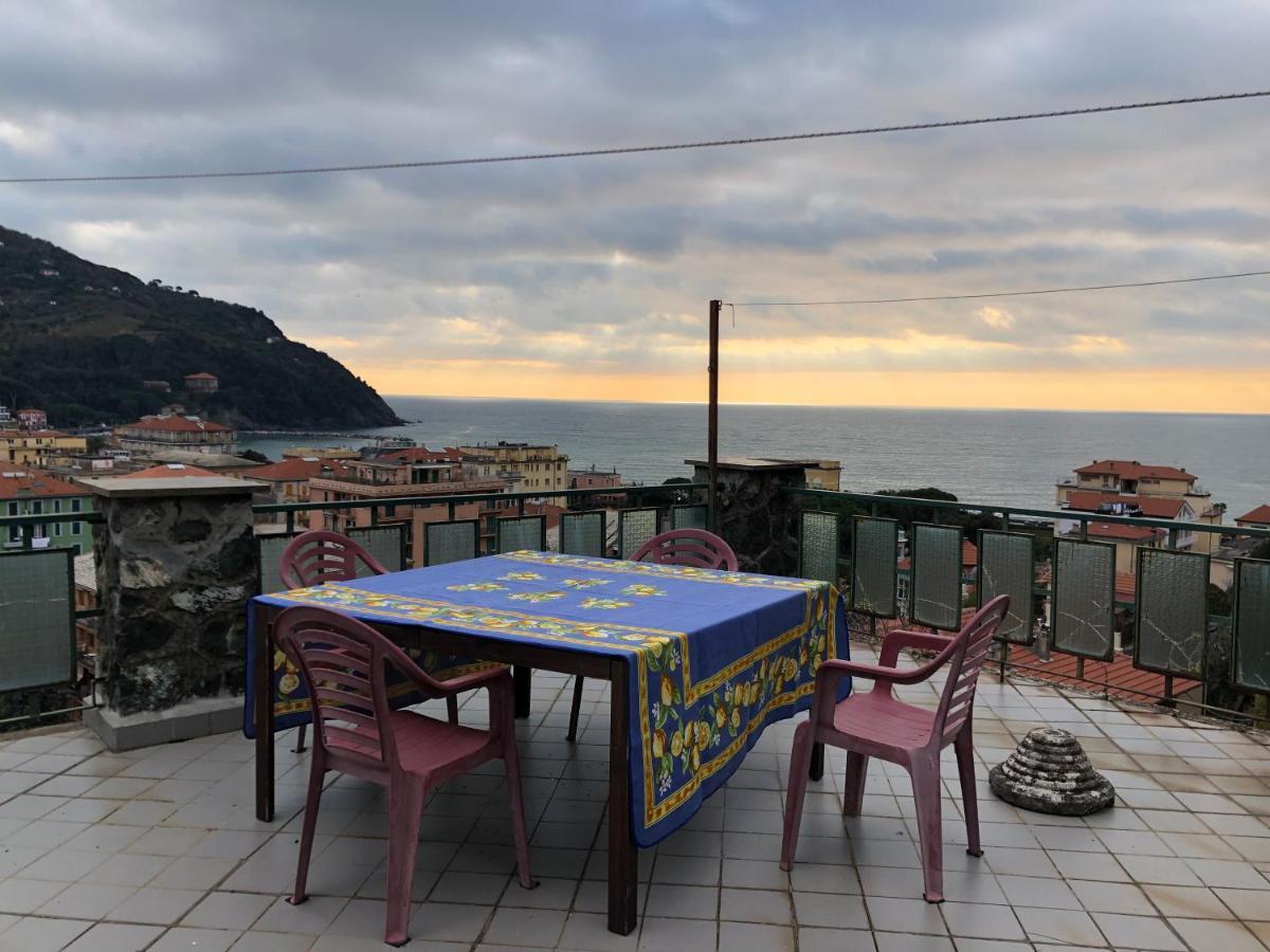 Appartamento Al Castelletto Леванто Экстерьер фото
